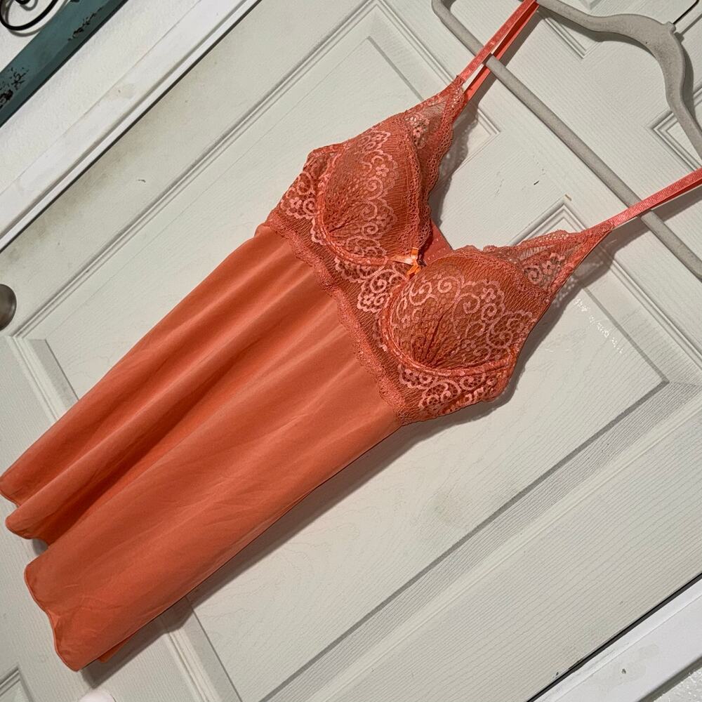 French Affair Peach Slip Push Up w/ Lace Sz Large - Picture 2 of 5